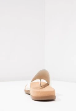 Gabor T-Bar Sandals - Weiß 16 Gabor T-Bar Sandals - Weiß -Gabor Boots 39fea83837904debab9cc8ad415a7ed6