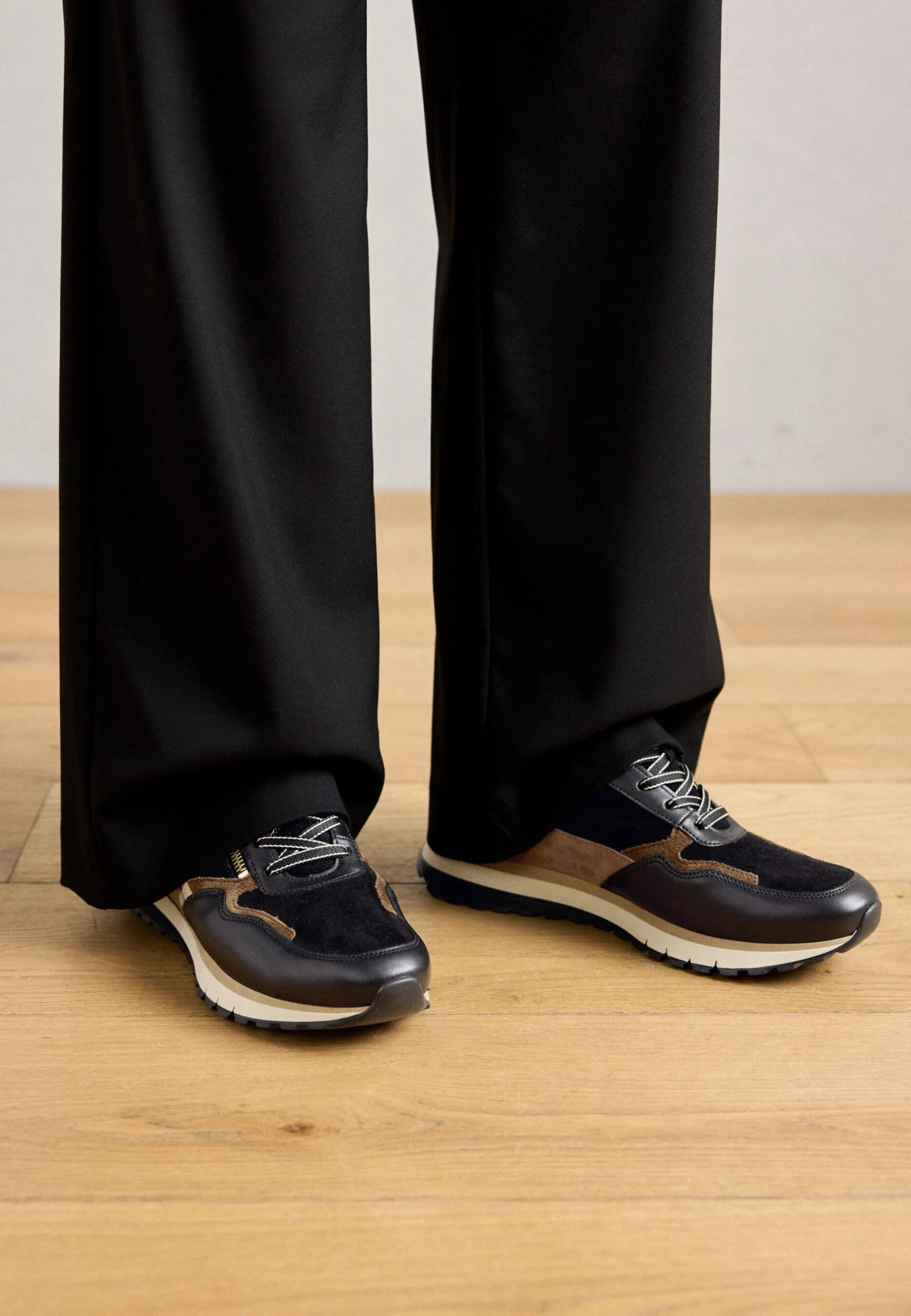 Gabor Comfort Trainers - Black/whisky/gold-coloured 4 Gabor Comfort Trainers - Black/whisky/gold-coloured - Image 2