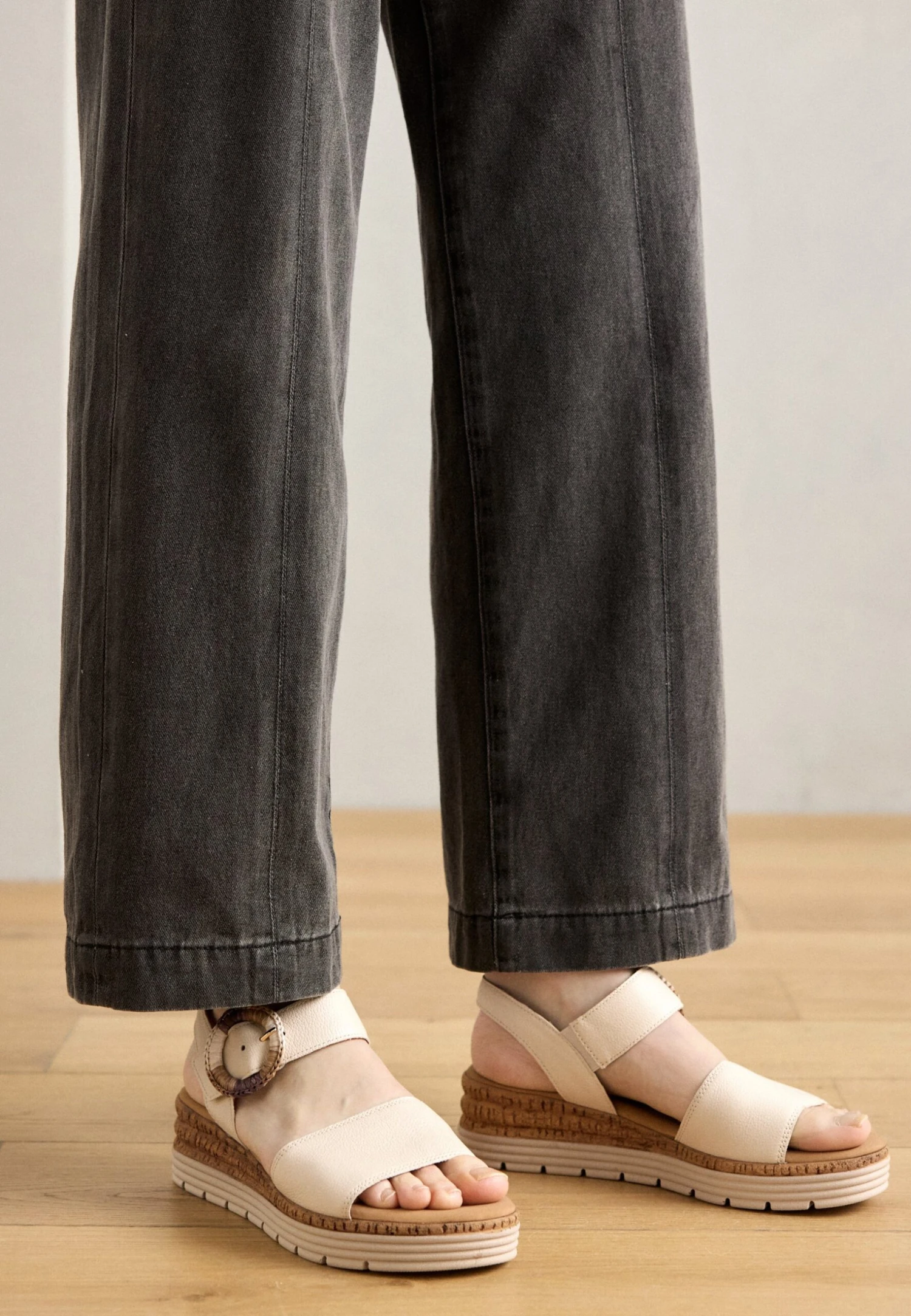 Gabor Comfort Platform Sandals - Sand 11 Gabor Comfort Platform Sandals - Sand - Image 9