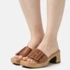 Gabor Comfort Clogs - Camel 1 Gabor Comfort Clogs - Camel -Gabor Boots ab9c94fc3b394d80bd3c1ea6853a9ef1